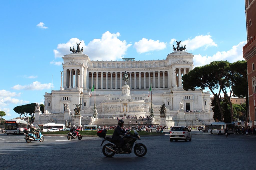 Plac Wenecki w Rzymie